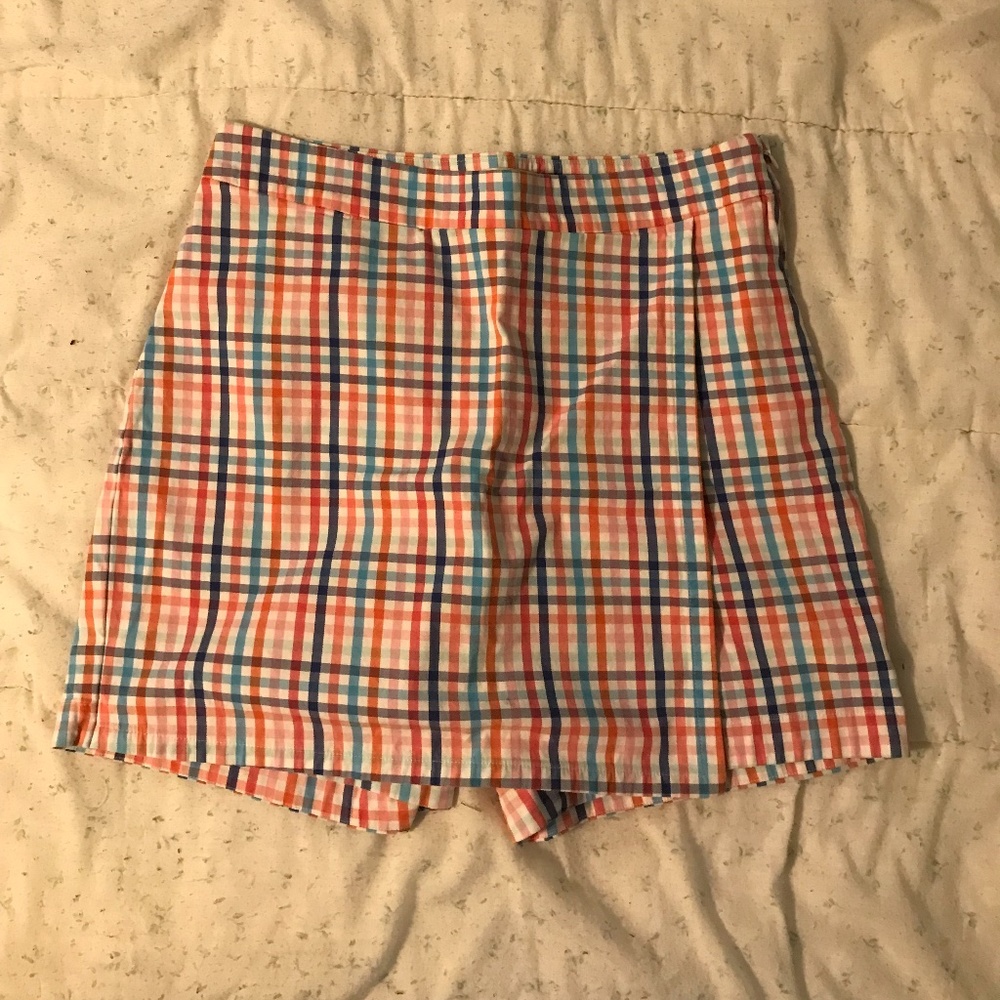 Multi Colored Plaid print Skort - Talbots - Sz 8
